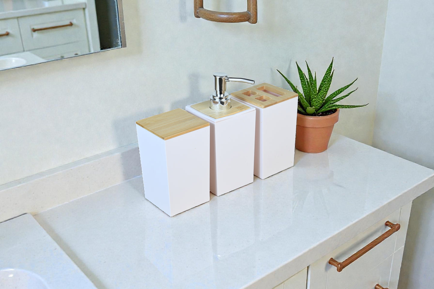 3lü Bambu Banyo Set